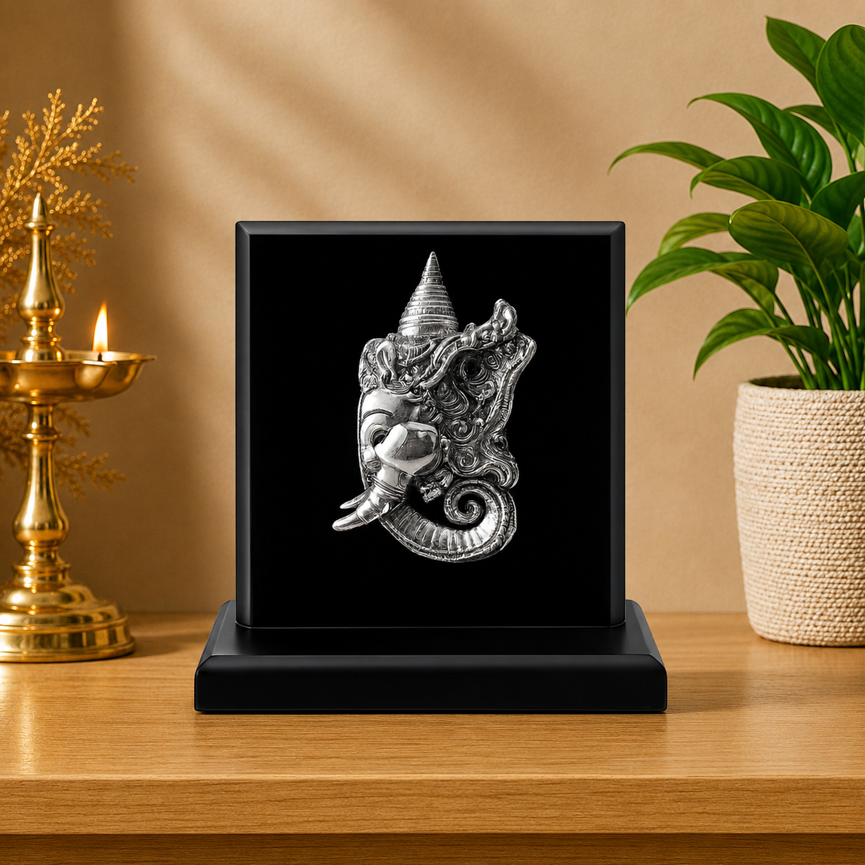 Premium Lord Venkateswara (Balaji) Silver Finish Table Décor Idol