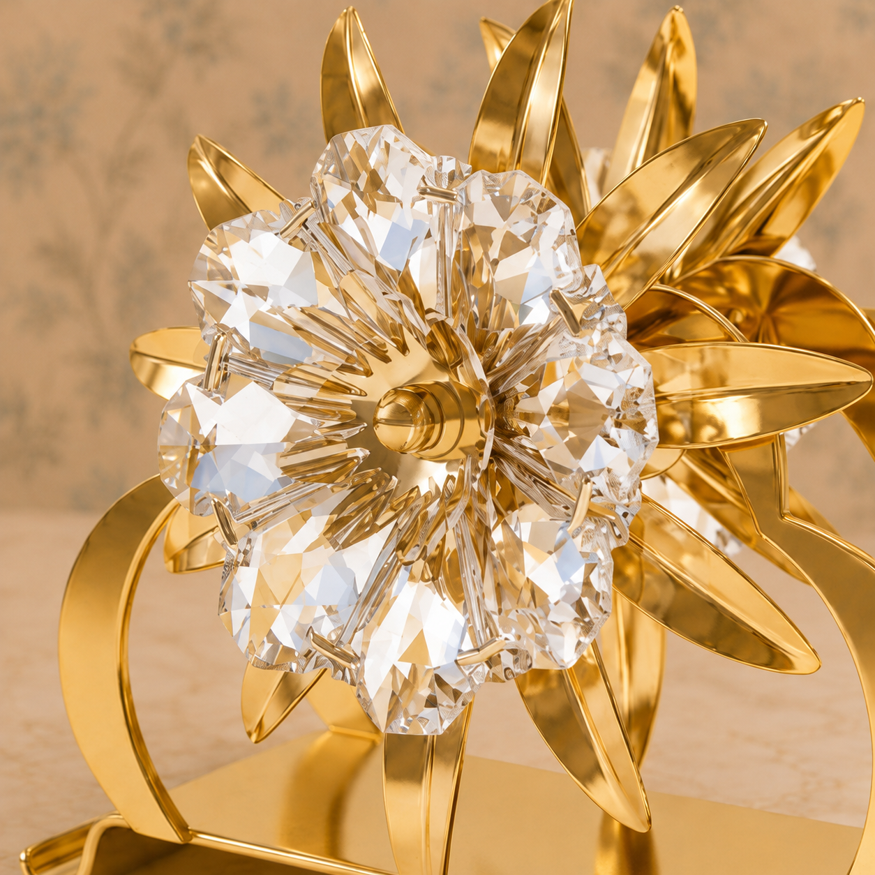 24K Gold Plated Crystal Flower Napkin Holder