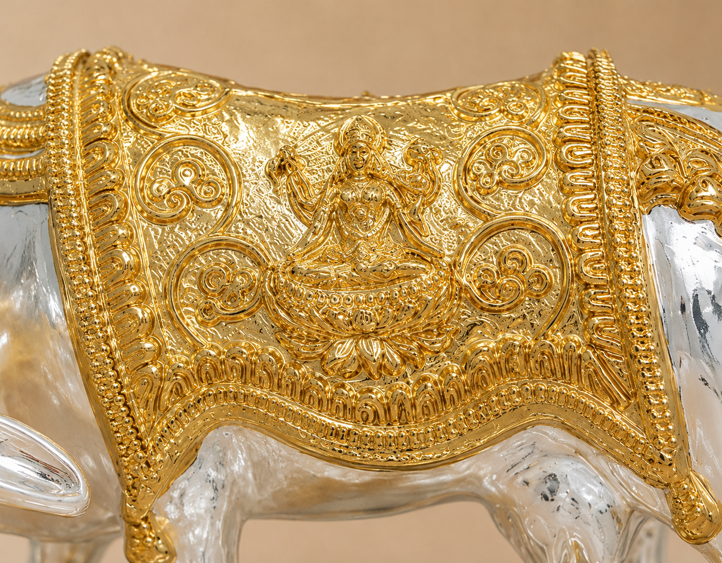 Kamdhenu Cow & Calf Gold Plated Idol